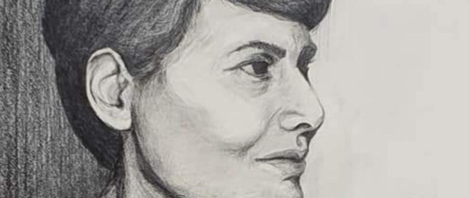 Rysunek - portret Haliny Kenar zrealizowała Bożena Knapik uczennica kl. 5 OSSP w roku 2020. Rysunek przedstawiający panią dyrektor szkoły narysowany jest ołówkiem na papierze. Pani Dyrektor ubrana jest w czarną bluzkę, ma na na szyi zawieszone korale. Postać przedstawiona jest profilem zwróconym w lewą stronę. Halina Kenar ma czarne, z tyłu zaczesane w koka włosy, a z przodu grzywkę zaczesaną w lewą stronę. Postać lekko się uśmiecha.