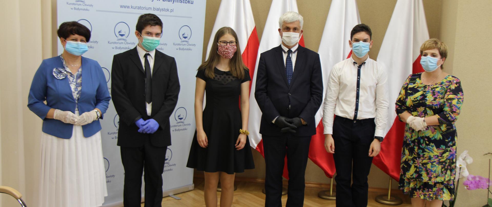 Laureaci wojewódzkich konkursów przedmiotowych nagrodzeni