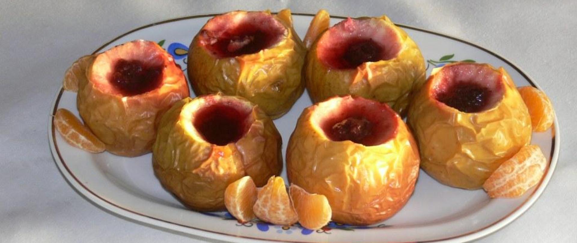 Nagawskie jabłka pieczone z sokiem