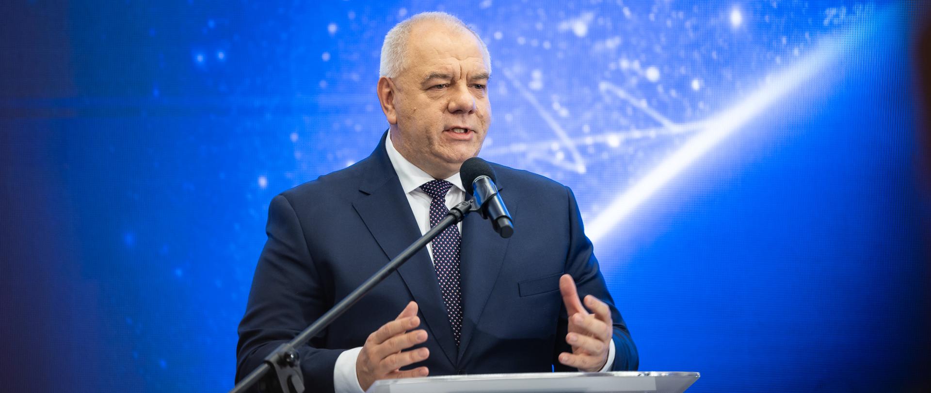 Wicepremier Jacek Sasin przemawia na KOngresie