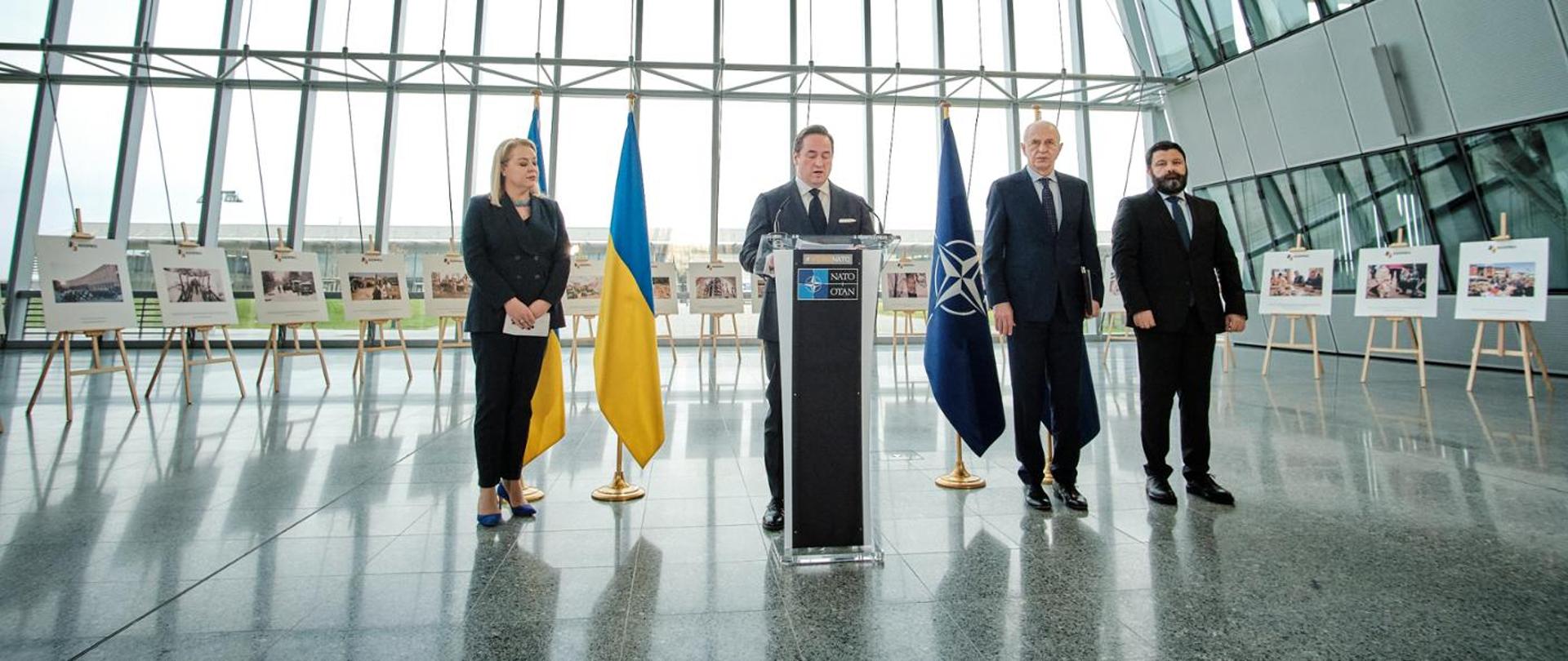 Uroczystość upamiętnienia rocznicy wybuchu wojny na Ukrainie