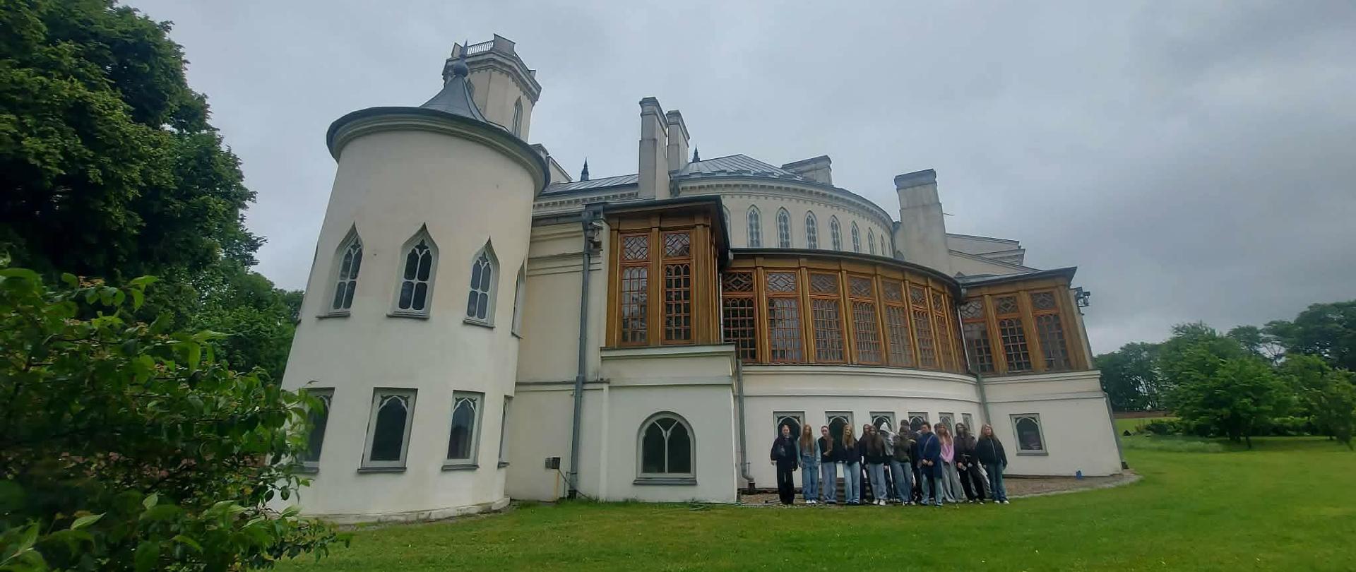 Wyjazd klasy 1 HT do Pałacu w Patrykozach 