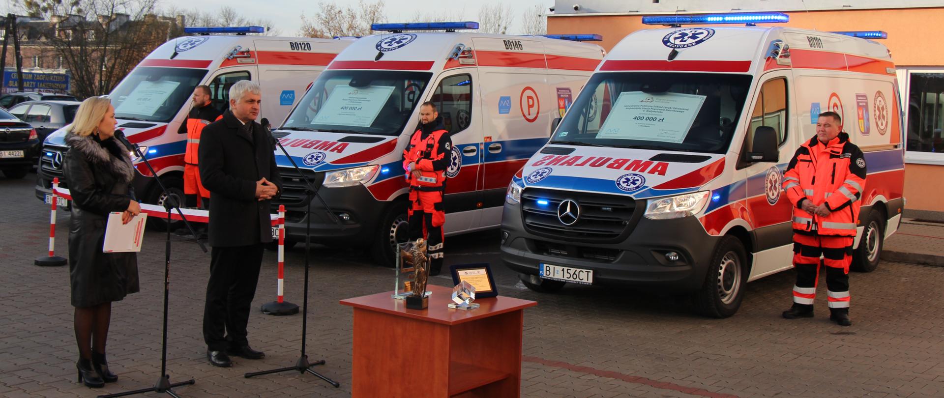 Białostockie pogotowie ma trzy nowe ambulanse