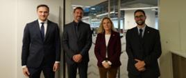 Encargado de negocios a.i. Michał Świetlik con los representantes del Ministerio de Educación Chile