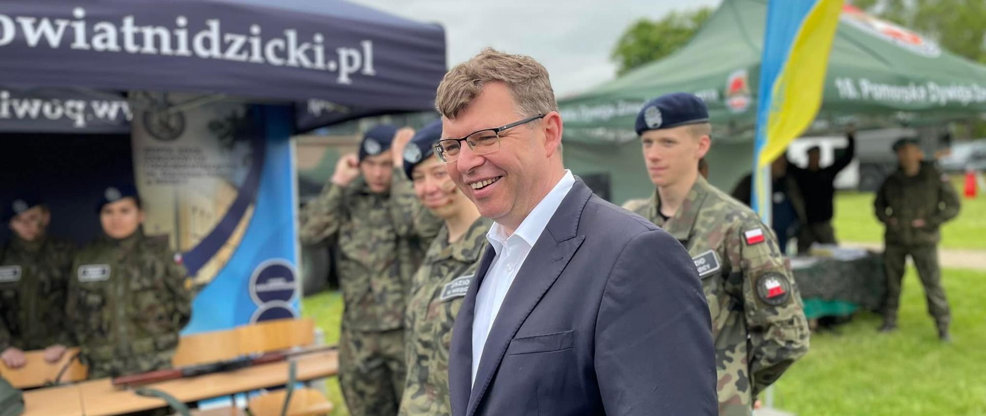 Wojewoda na Senioradzie i Pikniku Wojskowym w powiecie nidzickim