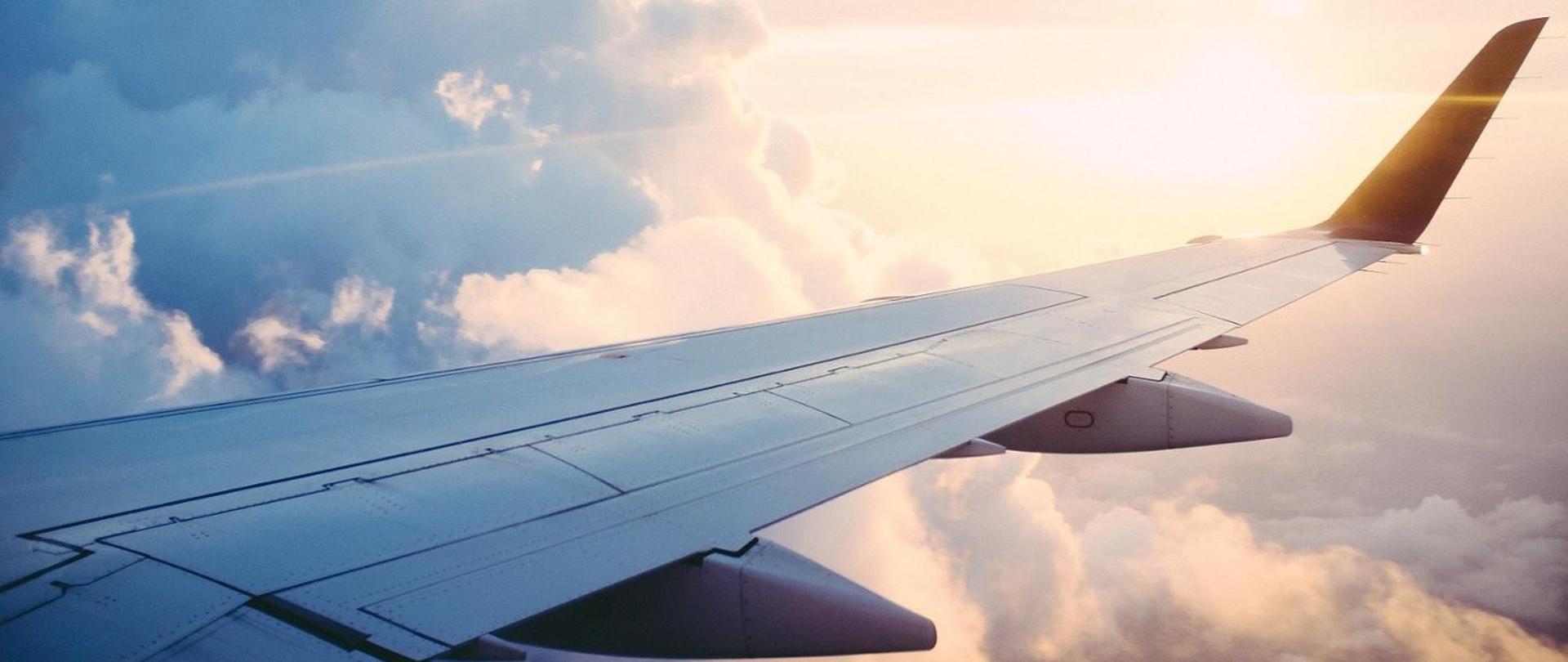 Rusza szeroka dystrybucja szczepionki przeciwko COVID-19