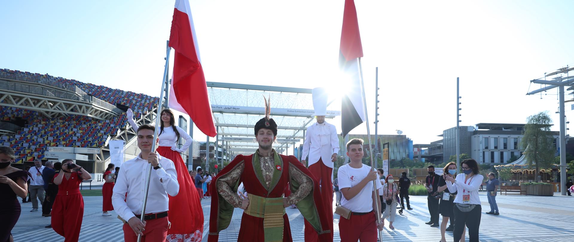 Parada z okazji Narodowego Dnia Polskiego na EXPO 2020 w Dubaju.