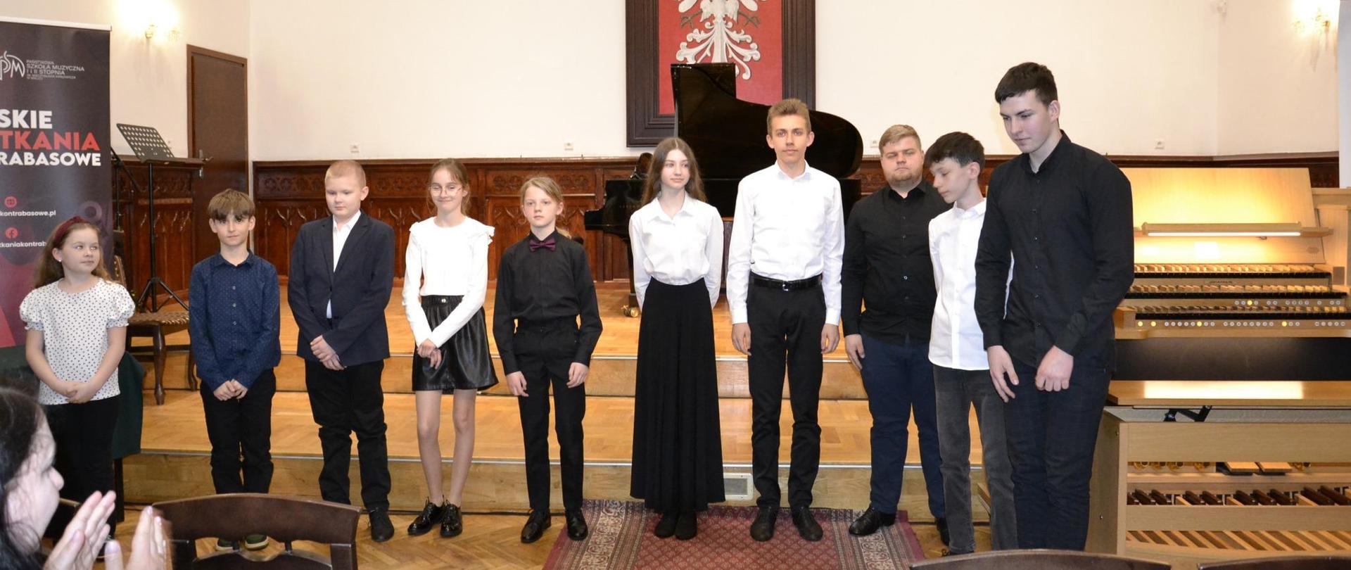 uczniowie klasy organów podczas swojego koncertu klasowego