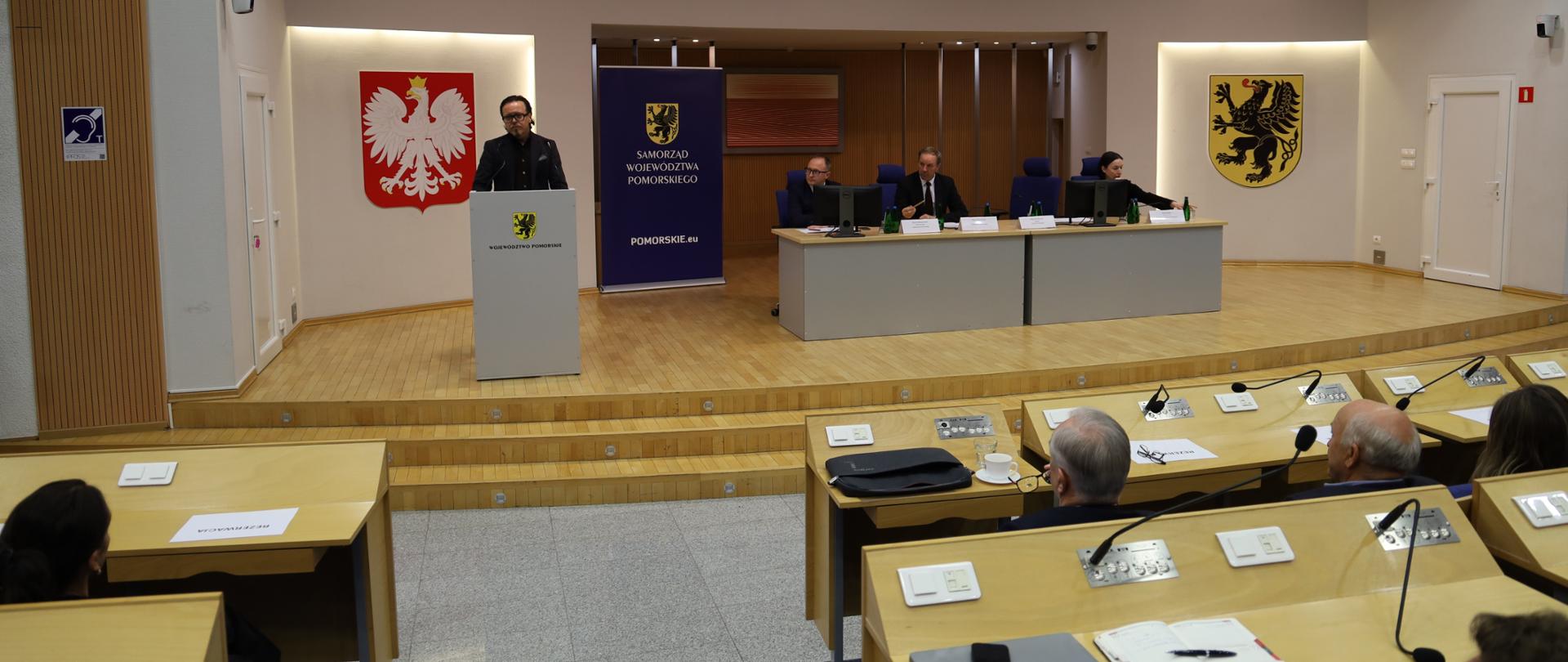 „Local Content. Z korzyścią dla Polski”