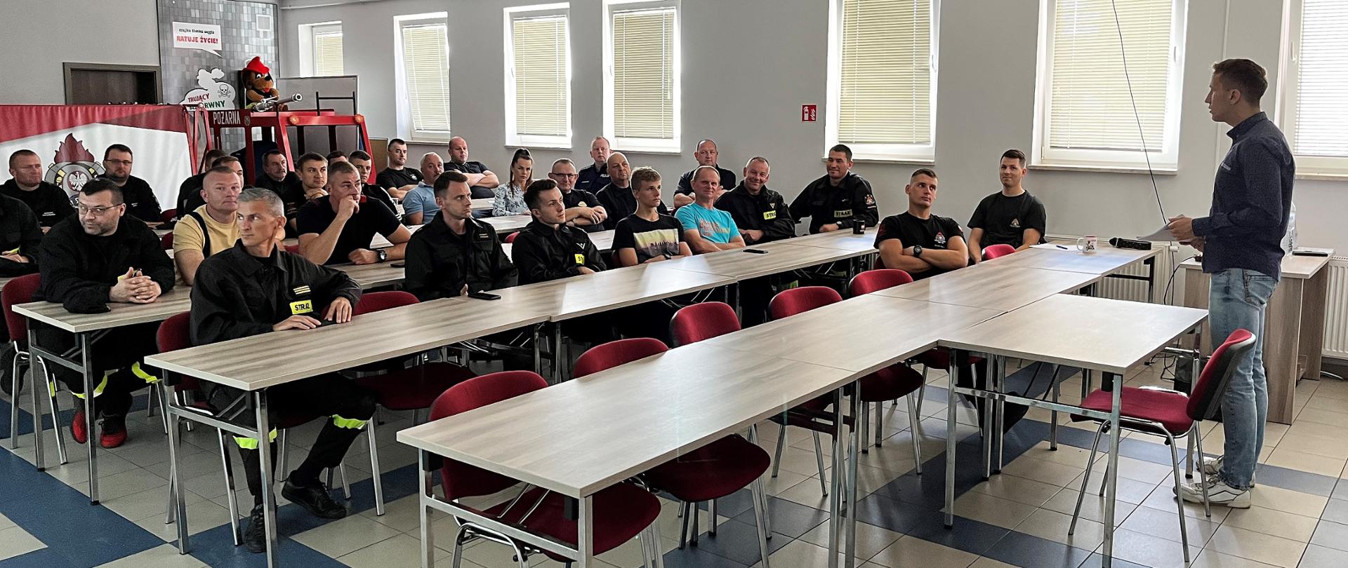 Szkolenie z zakresu funkcjonowania transportu kolejowego.