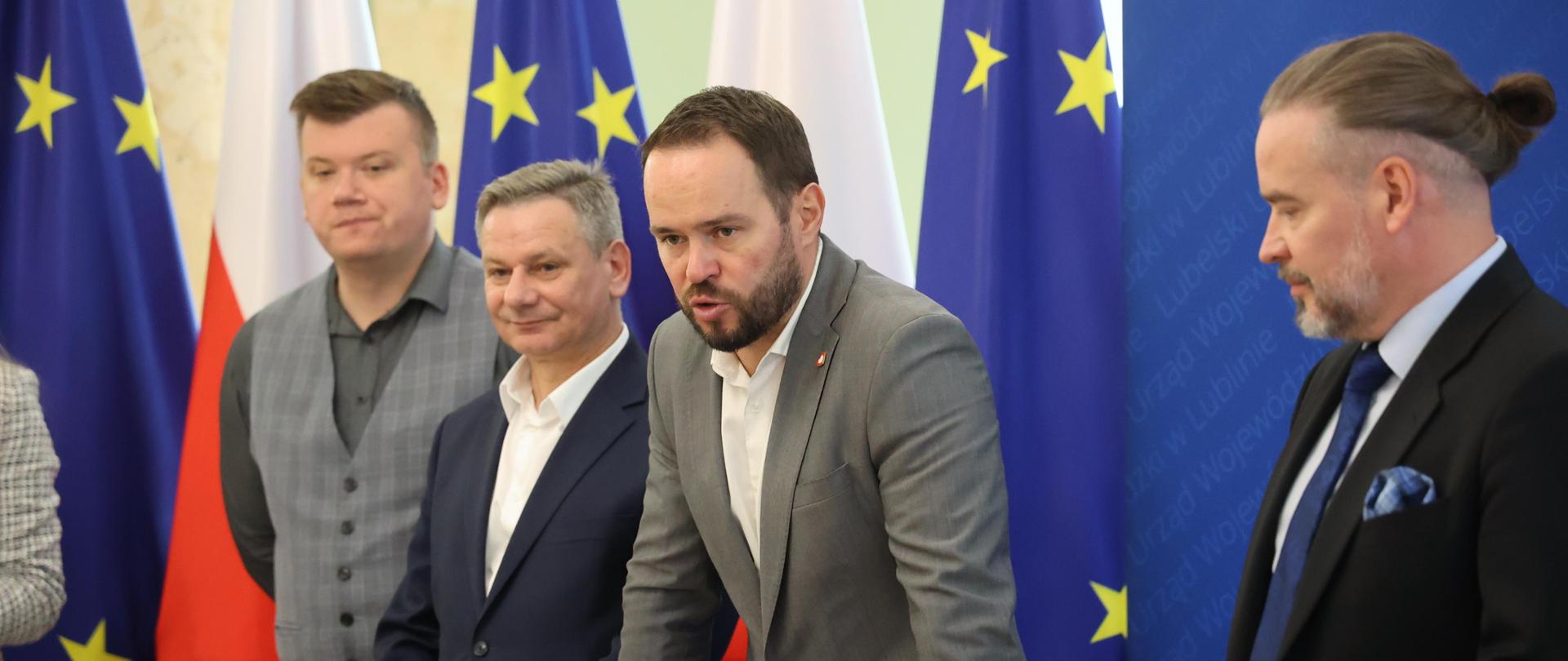 Spotkanie z przedstawicielami uczelni nt. legalizacji pobytu cudzoziemców
