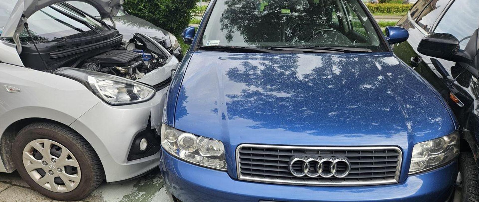 Samochody po zderzeniu