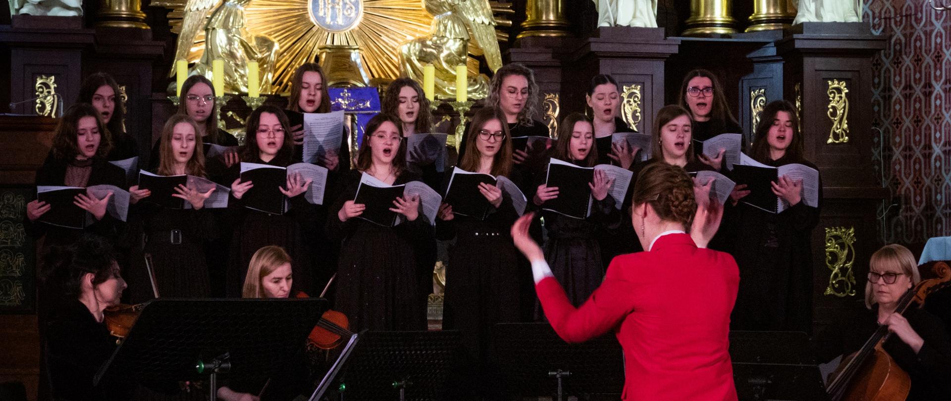 01.04 Stabat Mater - Kolegiata