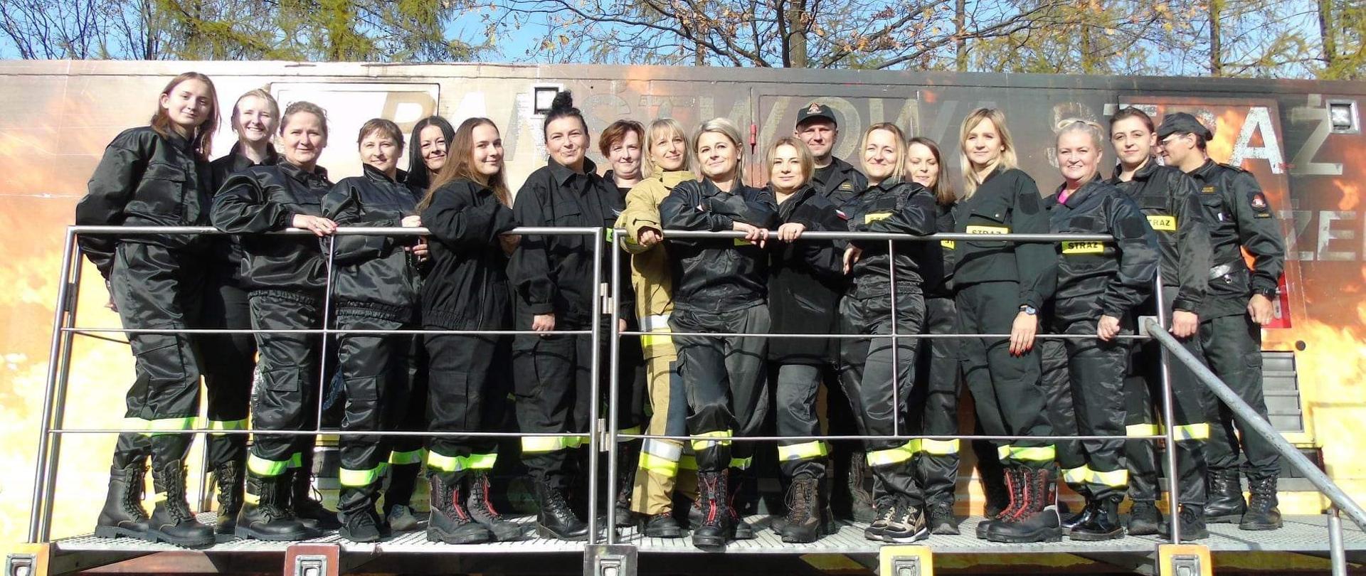 Testy w komorze rozgorzeniowo-dymowej