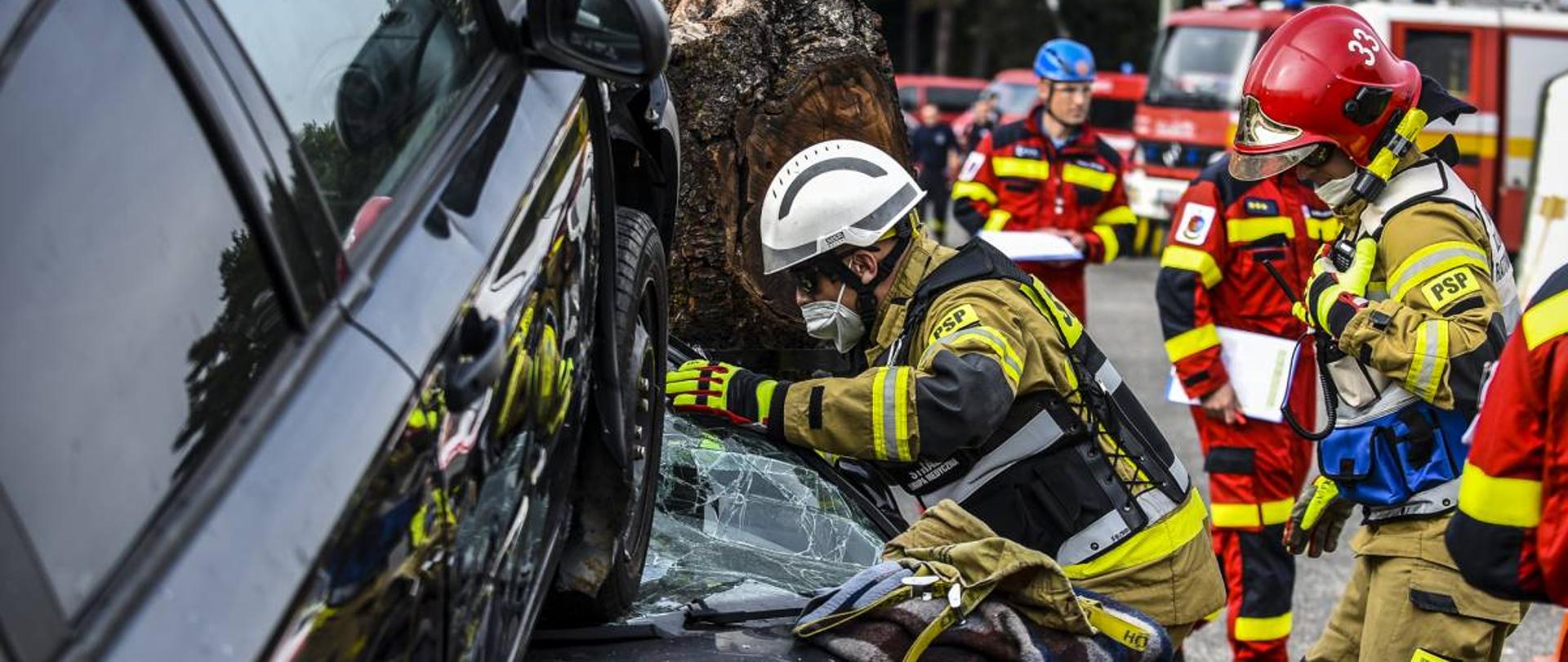 XII mistrzostwach Republiki Słowackiej w uwalnianiu rannych z rozbitych pojazdów