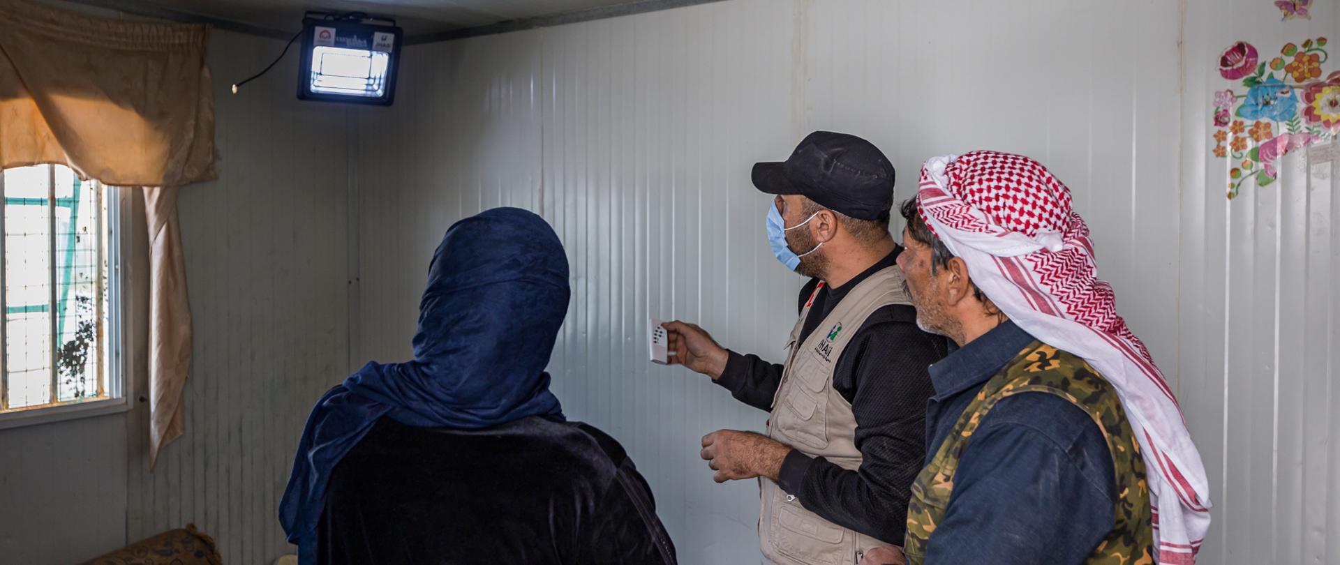 Instrukcja zapalania lampy