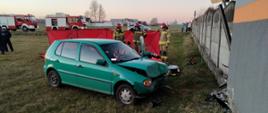 Wypadek samochodu osobowego w miejscowości Oliszki.