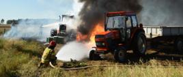 Pożar ciągnika oraz rżyska w miejscowości Wyromiejki.