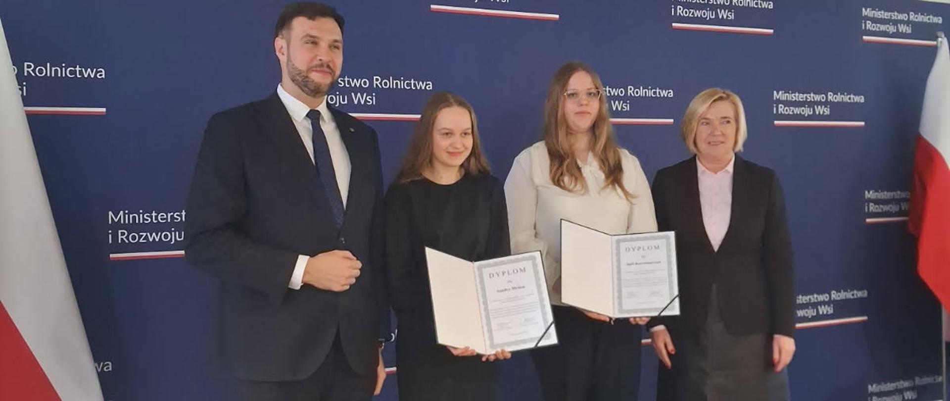 Uroczystość wręczenia nagród 