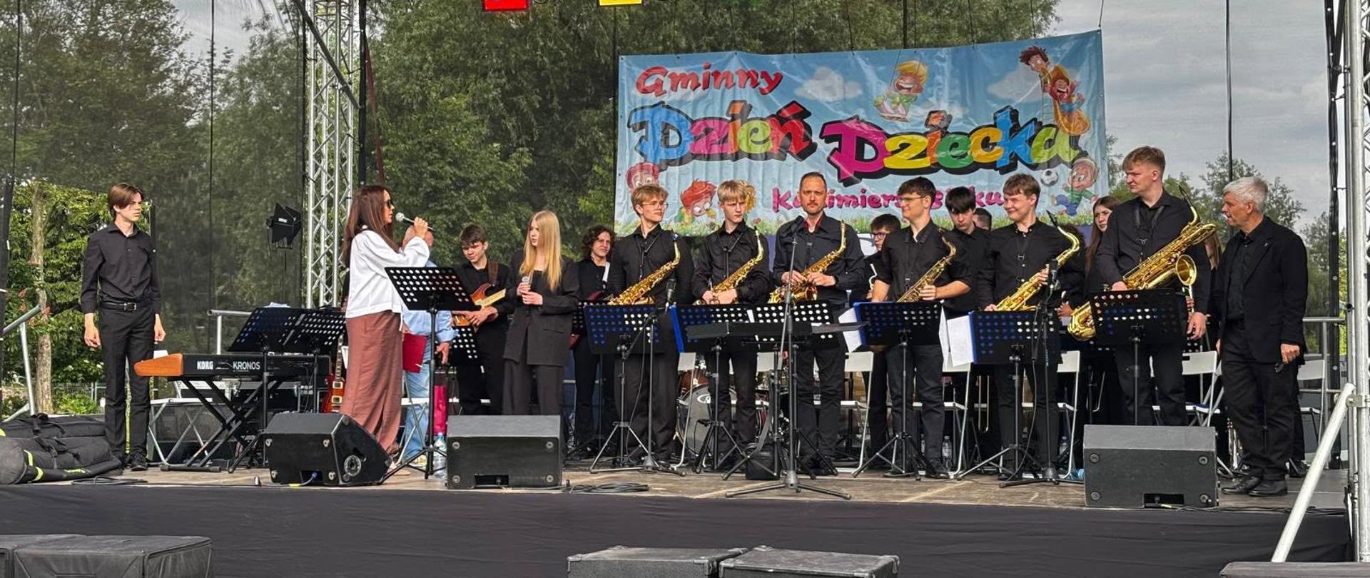 Koncert Big Bandu w Kazimierzu Biskupim