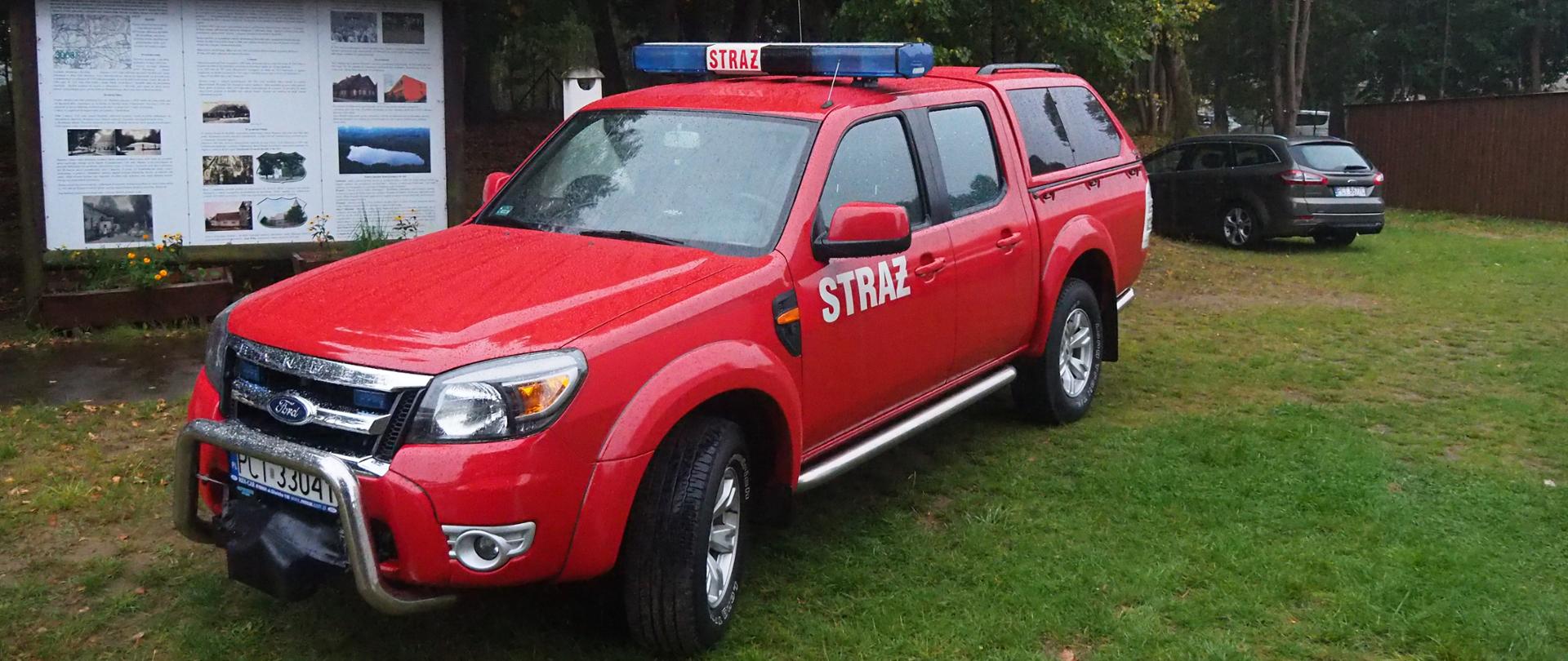 Przekazanie samochodu specjalnego typu SLRr dla OSP w Trzciance