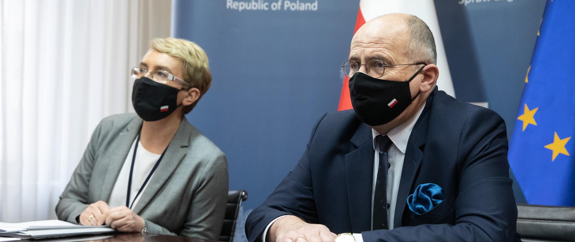 2021.01.14 Warszawa . Minister Zbigniew Rau . Wideokonferencja Ambasadorzy Panstw Arabskich .
Fot. Tymon Markowski / MSZ