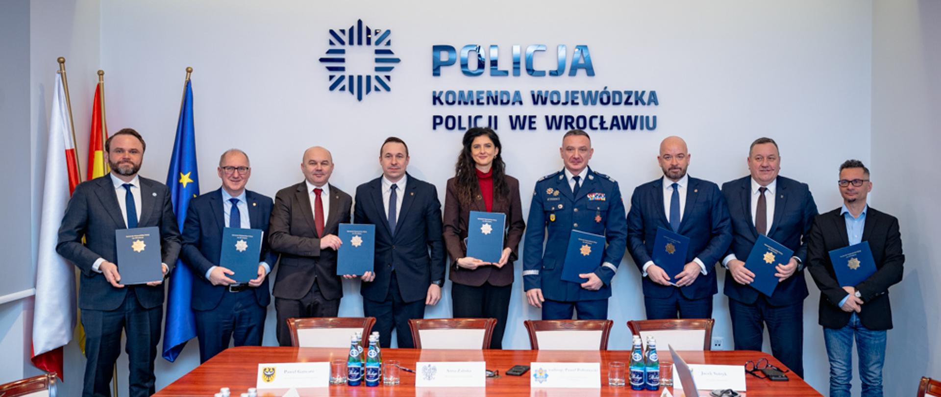 podpisanie porozumienia współpracy przy budowie Centrum Policji we Wrocławiu