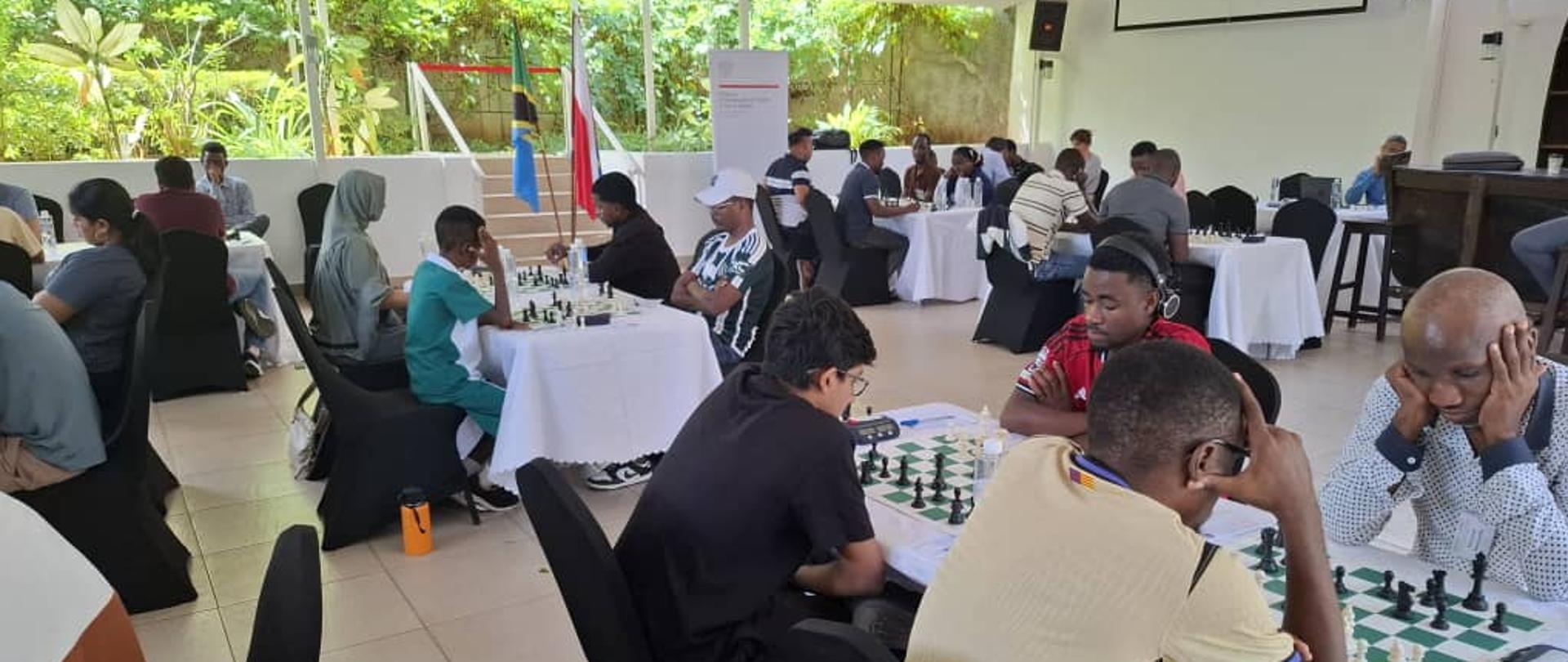 Urafiki Gambit Chess Tournament, the view of the players during round 4