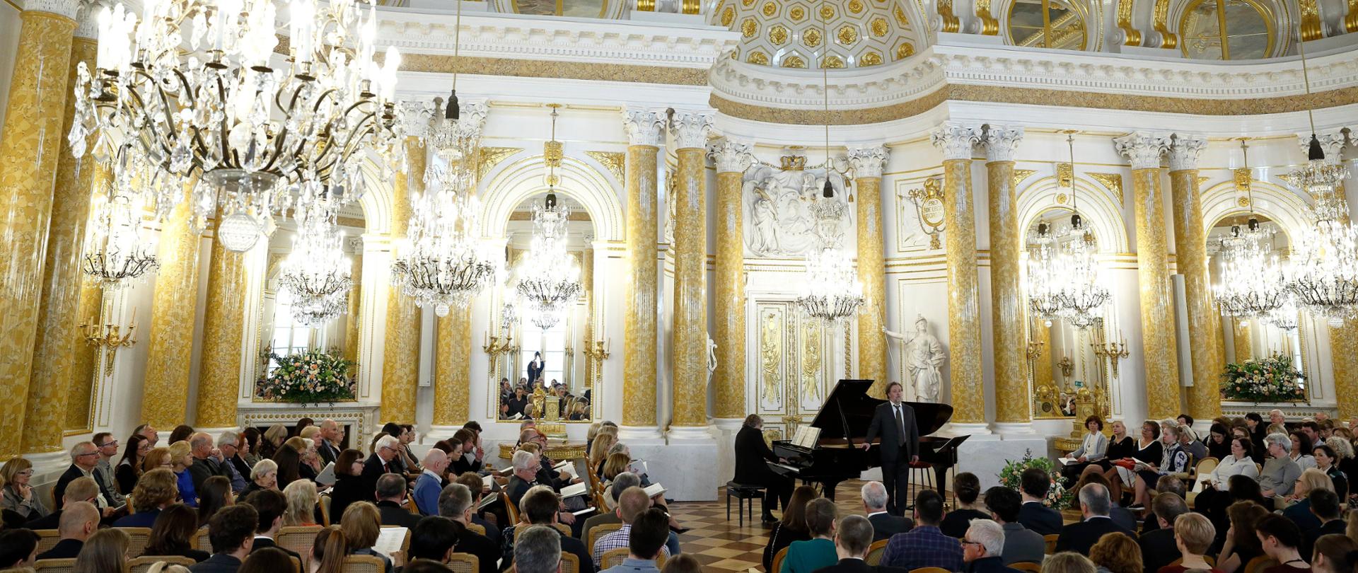 07.04.2019 - RECITAL WOKALNY - 23 WIELKANOCNY FESTIWAL LUDWIGA VAN BEETHOVENACHRISTIAN GERHAHER - BARYTONGEROLD HUBER - FORTEPIANSALAWIELKA ZAMEK KRÓLEWSKI W WARSZAWIE PLAC ZAMKOWY 1FOT. BRUNO FIDRYCH / PLASTERSTUDIO+48 600 83 82 82