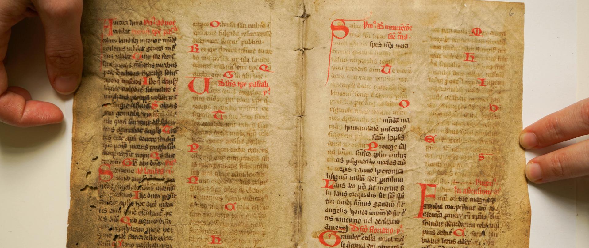 Fragment średniowiecznego rękopisu z zapisem „Gaude Mater Polonia”