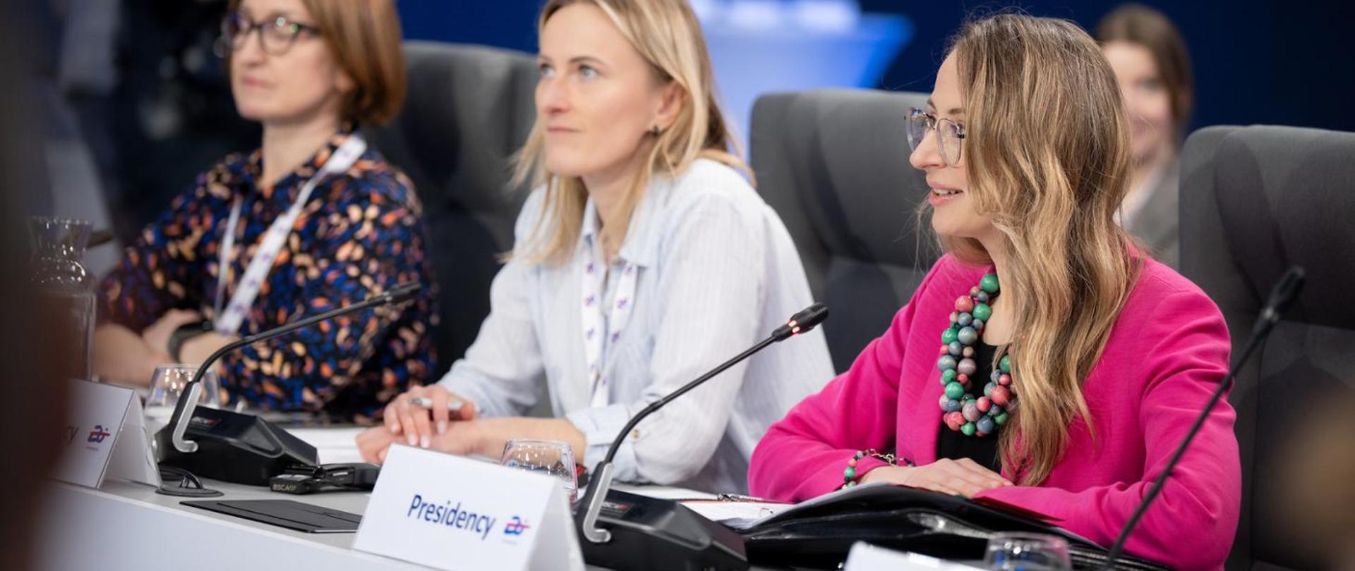 The future of the European labour market. EU ministers attend a debate in Warsaw