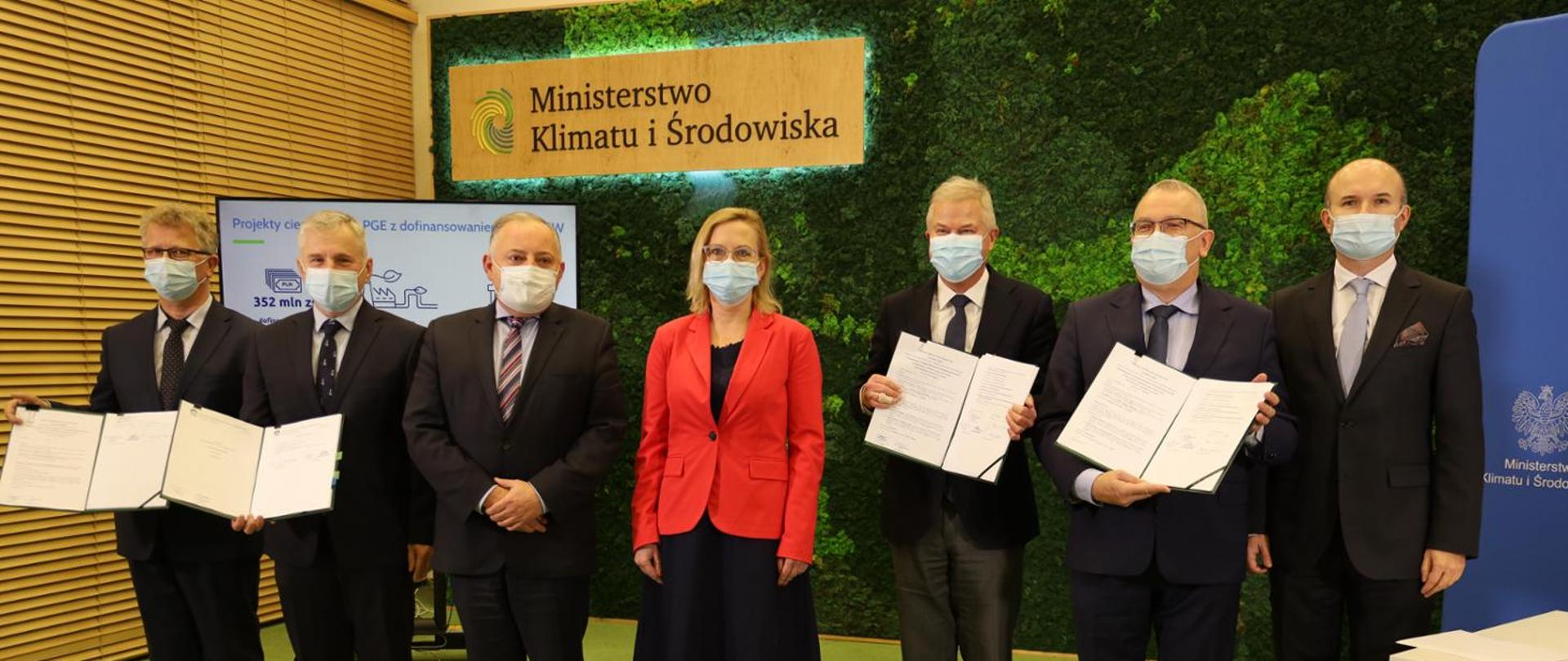 PGE Energia Ciepła and KOGENERACJA have signed agreements with National Fund for Environmental Protection and Water Management to co-finance investment projects in Siechnice and Zgierz