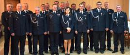 Zdjęcie grupowe - druhowie OSP i zaproszeni goście
