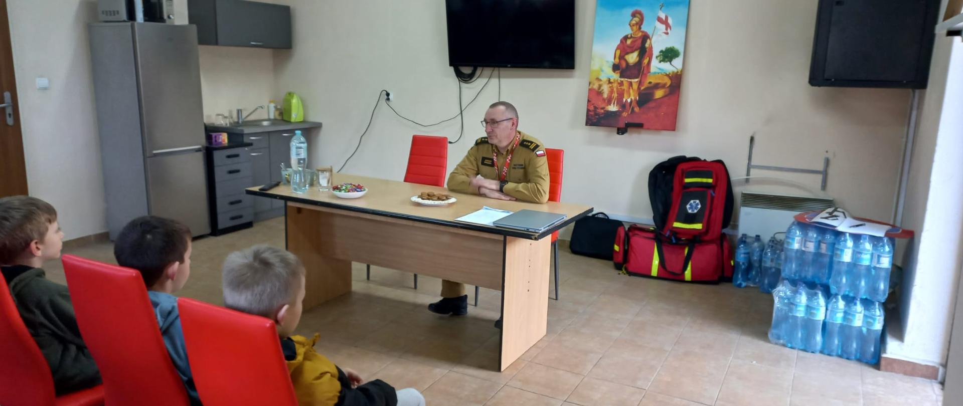Spotkanie z Młodzieżową Drużyną Pożarniczą w Rusinowie