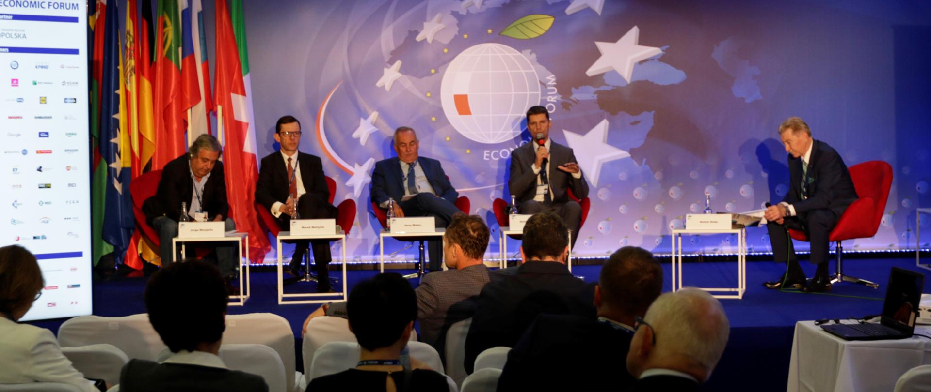 Forum Ekonomicznym w Krynicy-Zdroju z udziałem kierownictwa MEN