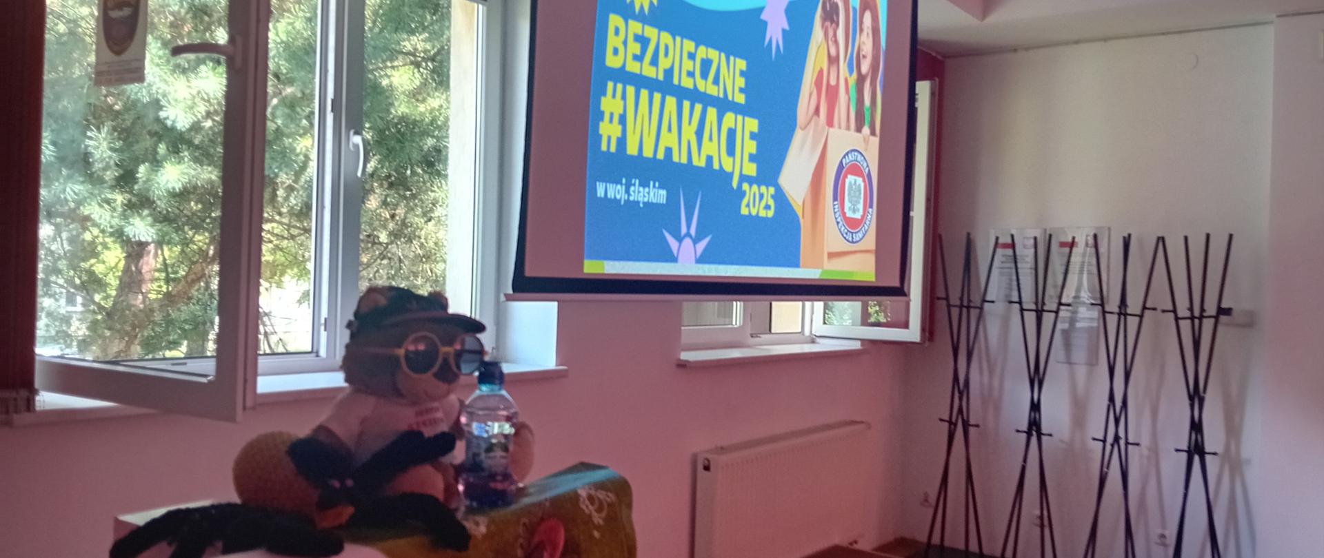 Zajęcia profilaktyczno - edukacyjne dla seniorów w Dzielnicowym Domu Kultury w Piekarach Śląskich 