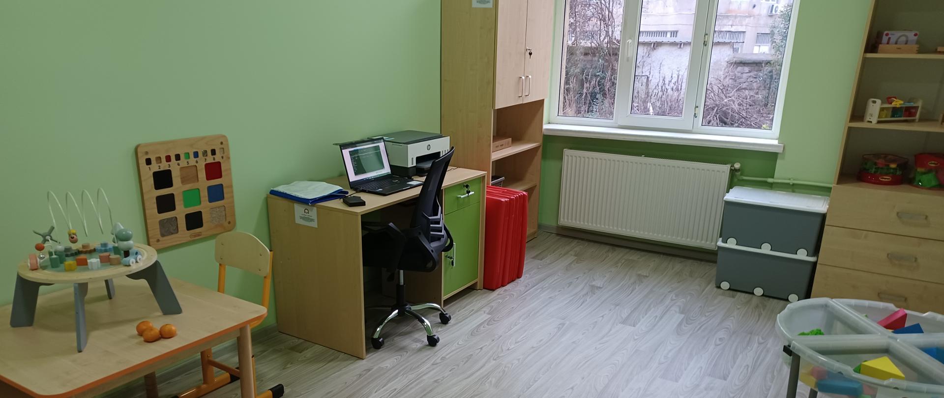 Zdjęcie pokoju z wyposażeniem