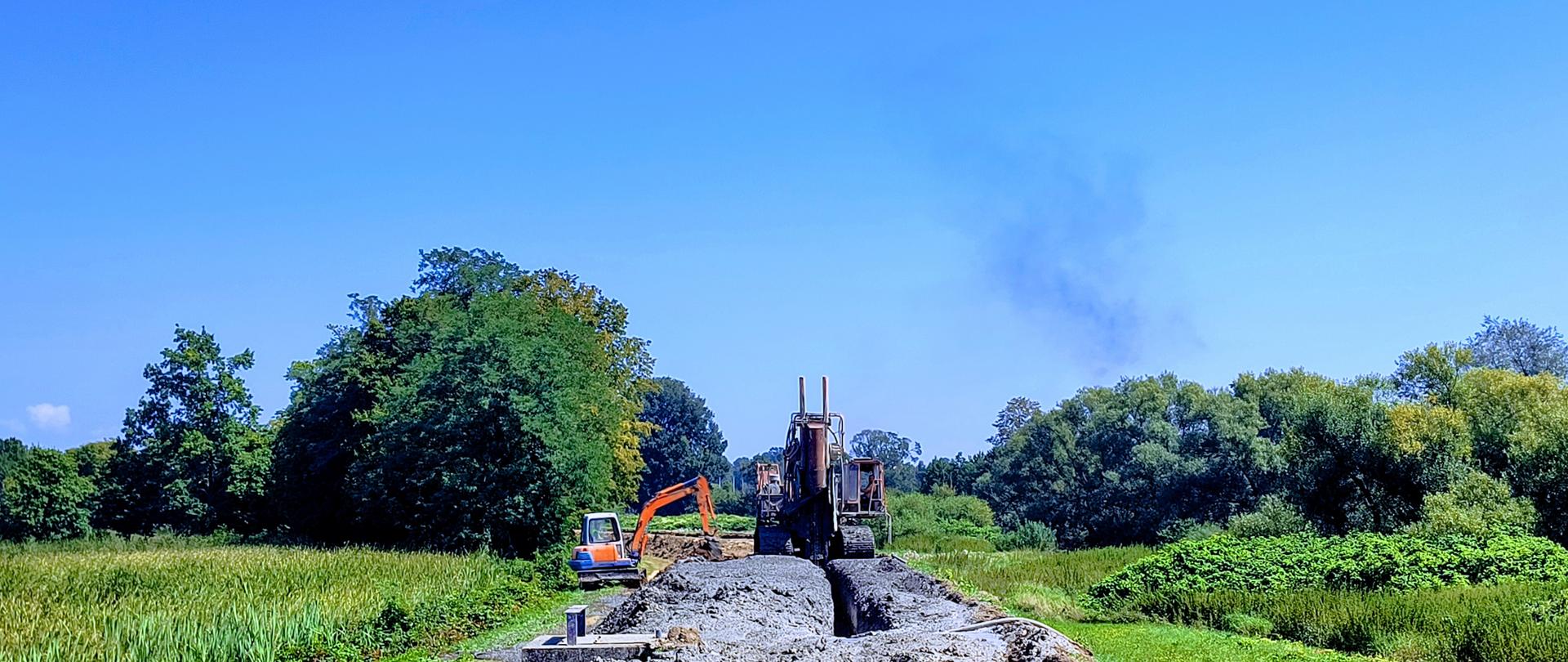 Wizyta studyjna na terenie zadania Wód Polskich w Gliwicach - usuwanie szkód powodziowych na obwałowaniu wiślanym w gm. Miedźna
