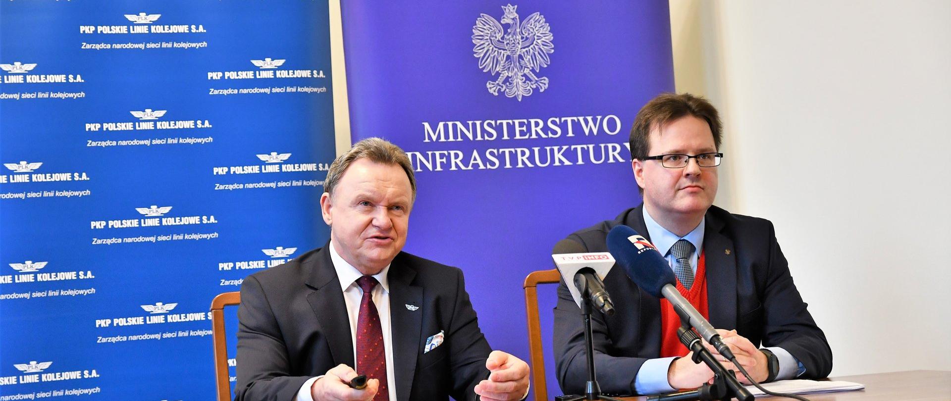 Wiceminister infrastruktury Andrzej Bittel wraz z Prezem PKP PLK Ireneuszem Merchelem