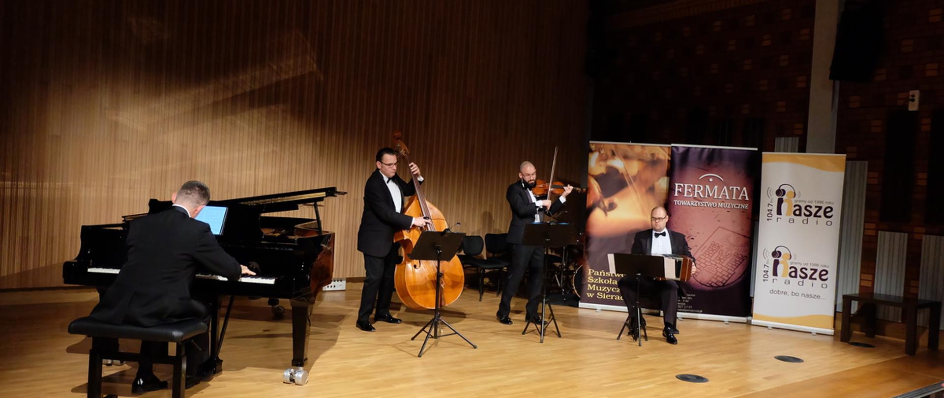 Zdjęcie z występu zespołu Cuarteto Re!Tango