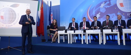 Minister Tchórzewski otwiera panel dyskusyjny