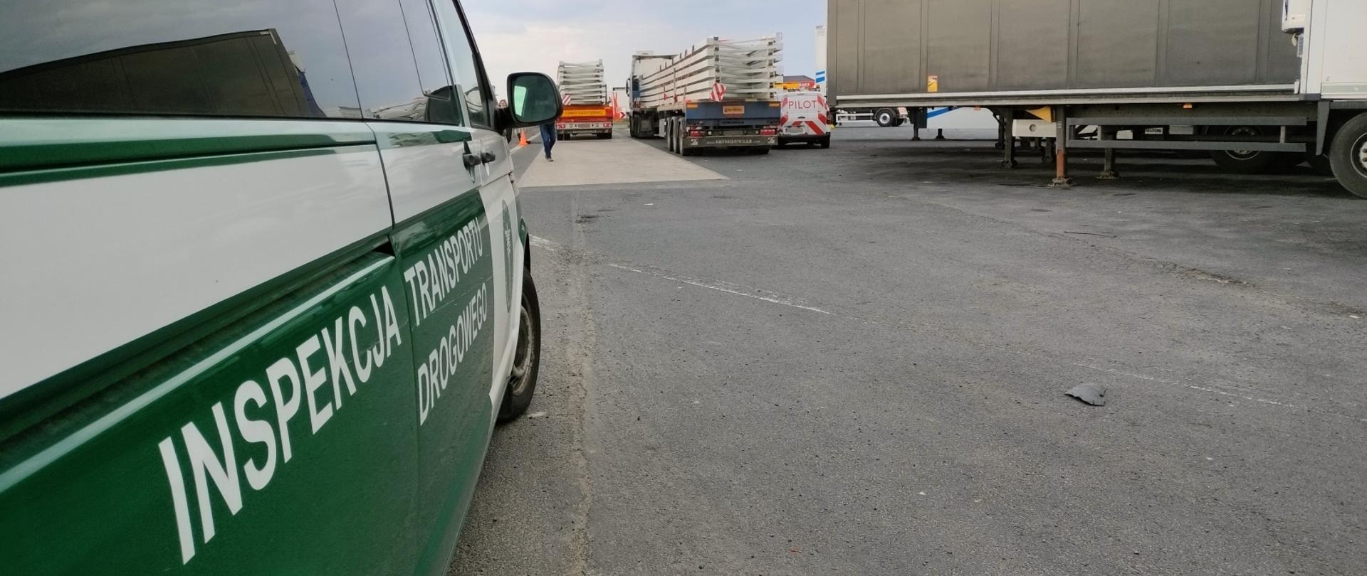 Inspektorzy transportu drogowego z oddziału terenowego w Lesznie ujawnili nieprawidłowości przy przejazdach pojazdów nienormatywnych.