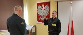 Uroczystość ślubowania nowoprzyjętego funkcjonariusza straży pożarnej w Wałbrzychu
