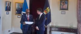 Presentación de las cartas credenciales por el Embajador Paweł Woźny en Santa Lucía