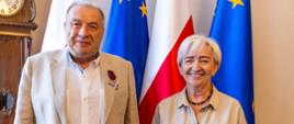 Wojewoda łódzki Dorota Ryl i odznaczony Jerzy Miś. 