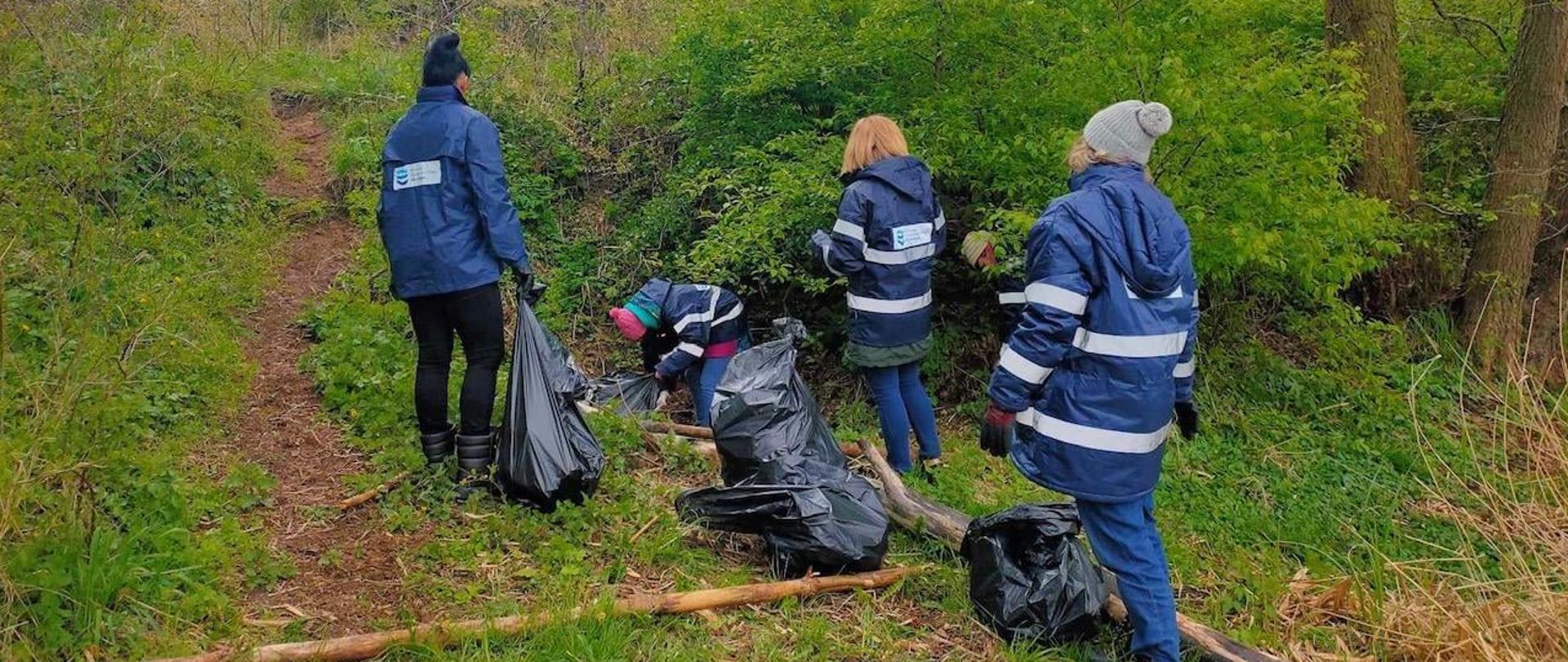 Sprzątanie w regionie wodnym Noteci