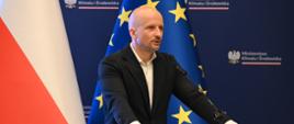 wiceminister klimatu i środowiska Mikołaj Dorożała
