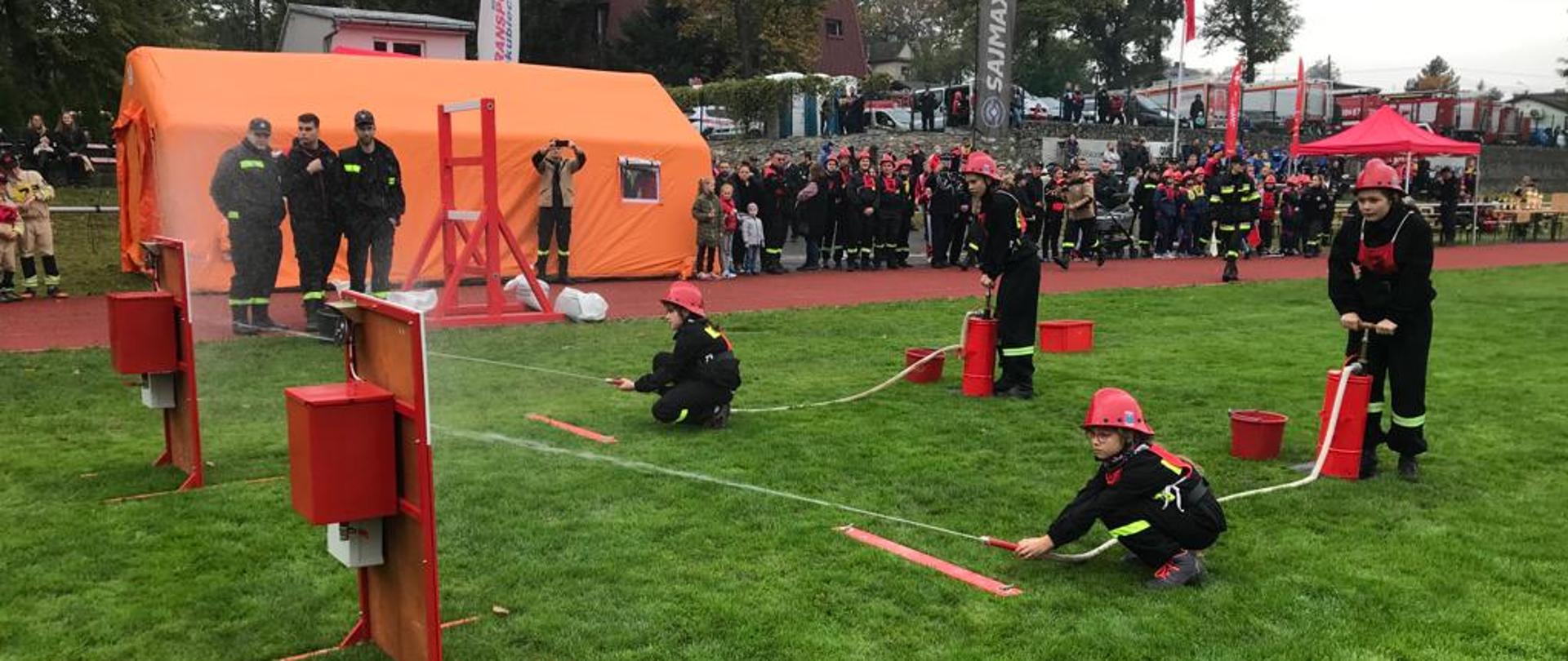 W sobotę, 1 października 2022 roku na stadionie sportowym LKS w Bestwinie odbyły się Powiatowe Zawody Sportowo – Pożarnicze w kategorii Młodzieżowych Drużyn Pożarniczych OSP z terenu powiatu bielskiego.