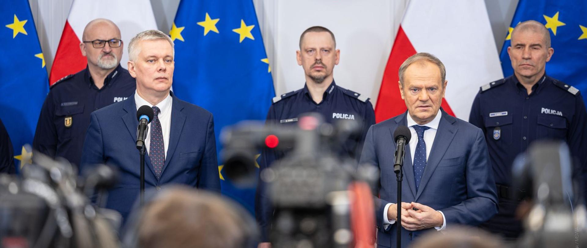 Konferencja prasowa premiera Donalda Tuska i ministra Tomasza Siemoniaka