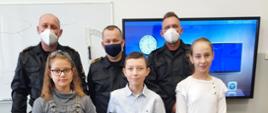 Fotografia przedstawiająca uczestników konkursu CZUJKA na straży Twojego bezpieczeństwa